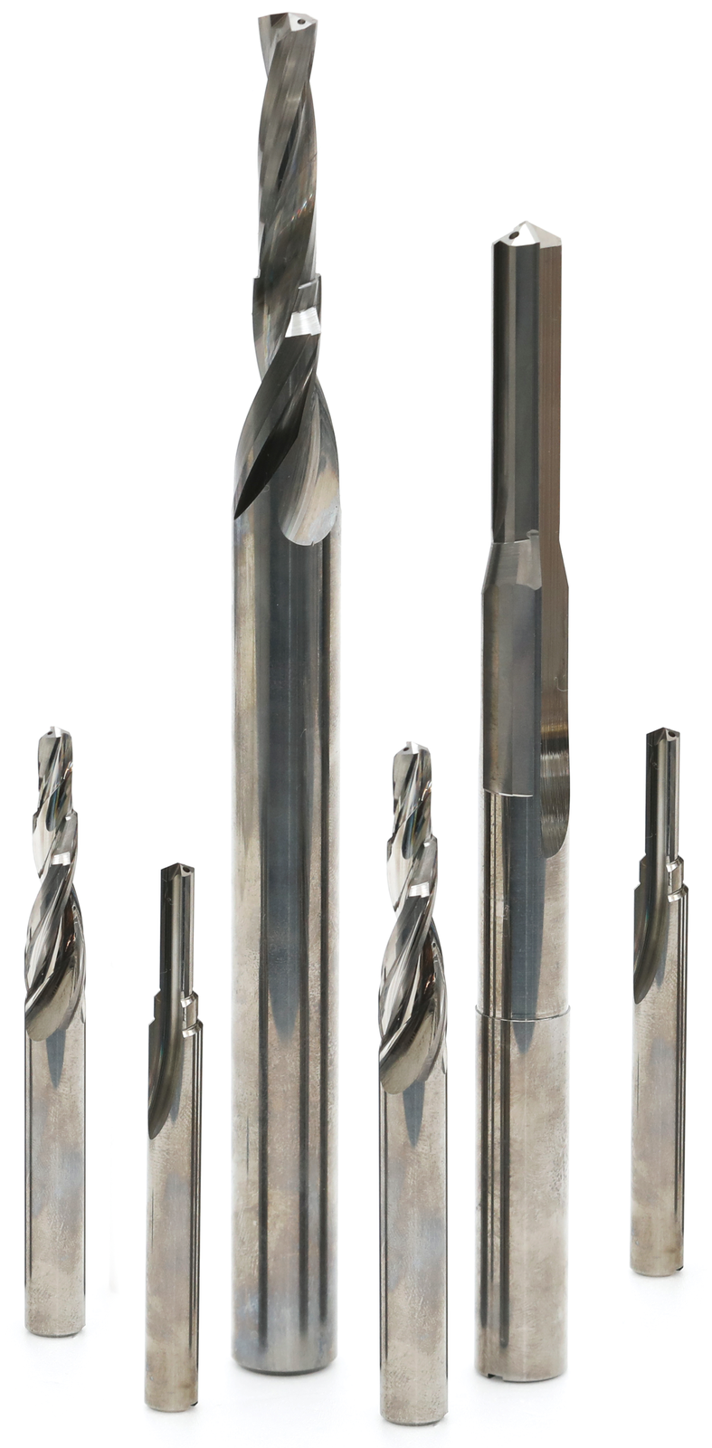 Sechs Vollhartmetallbohrer für Aluminiumlegierungen in unterschiedlichen Ausführungen.