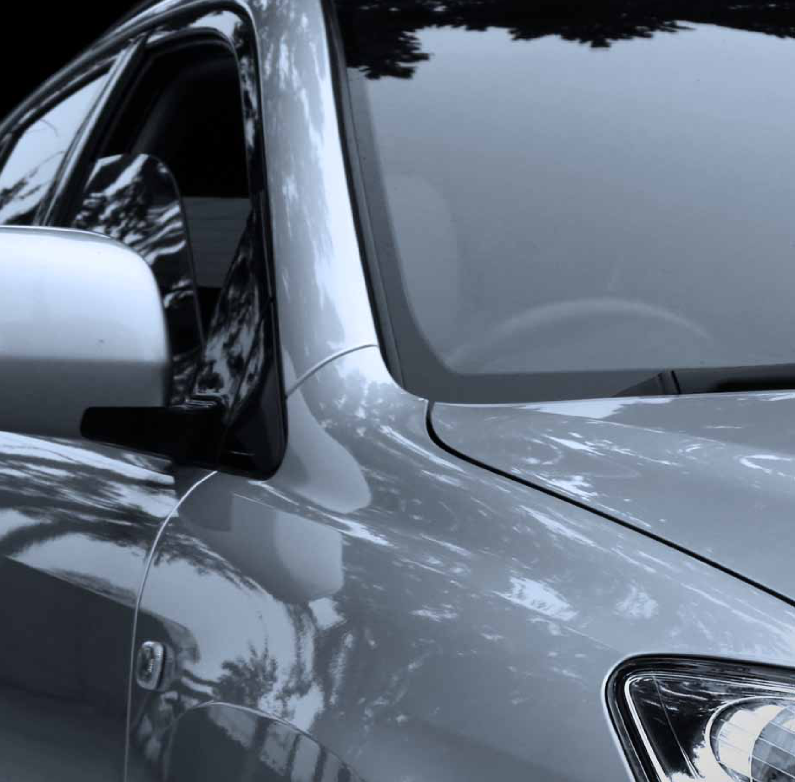 Fahrzeugverglasung: Front- und Seitenscheiben