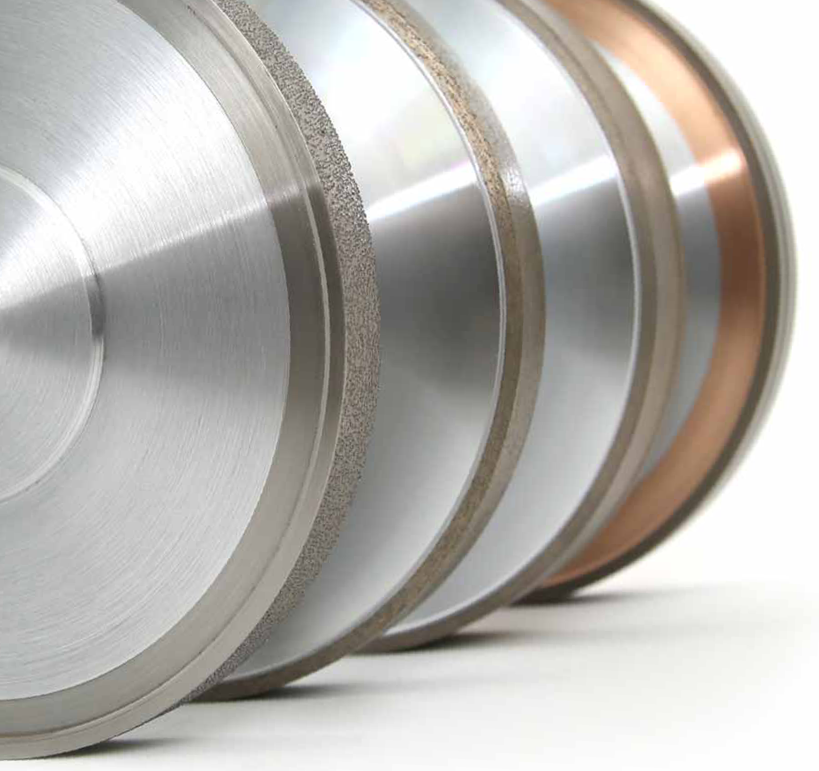 Metallgebundene Diamantschleifscheiben: Belag und Grundkörper