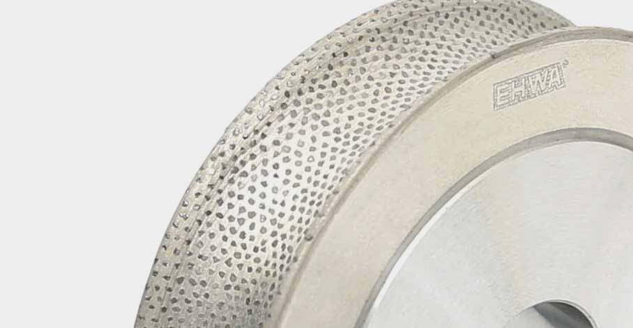 Diamant-Abrichtrolle: Detail der belegten Umfangsfläche.